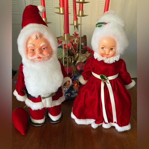 Vintage Santa Claus & Miss Clause Dolls - Picture 3 of 5
